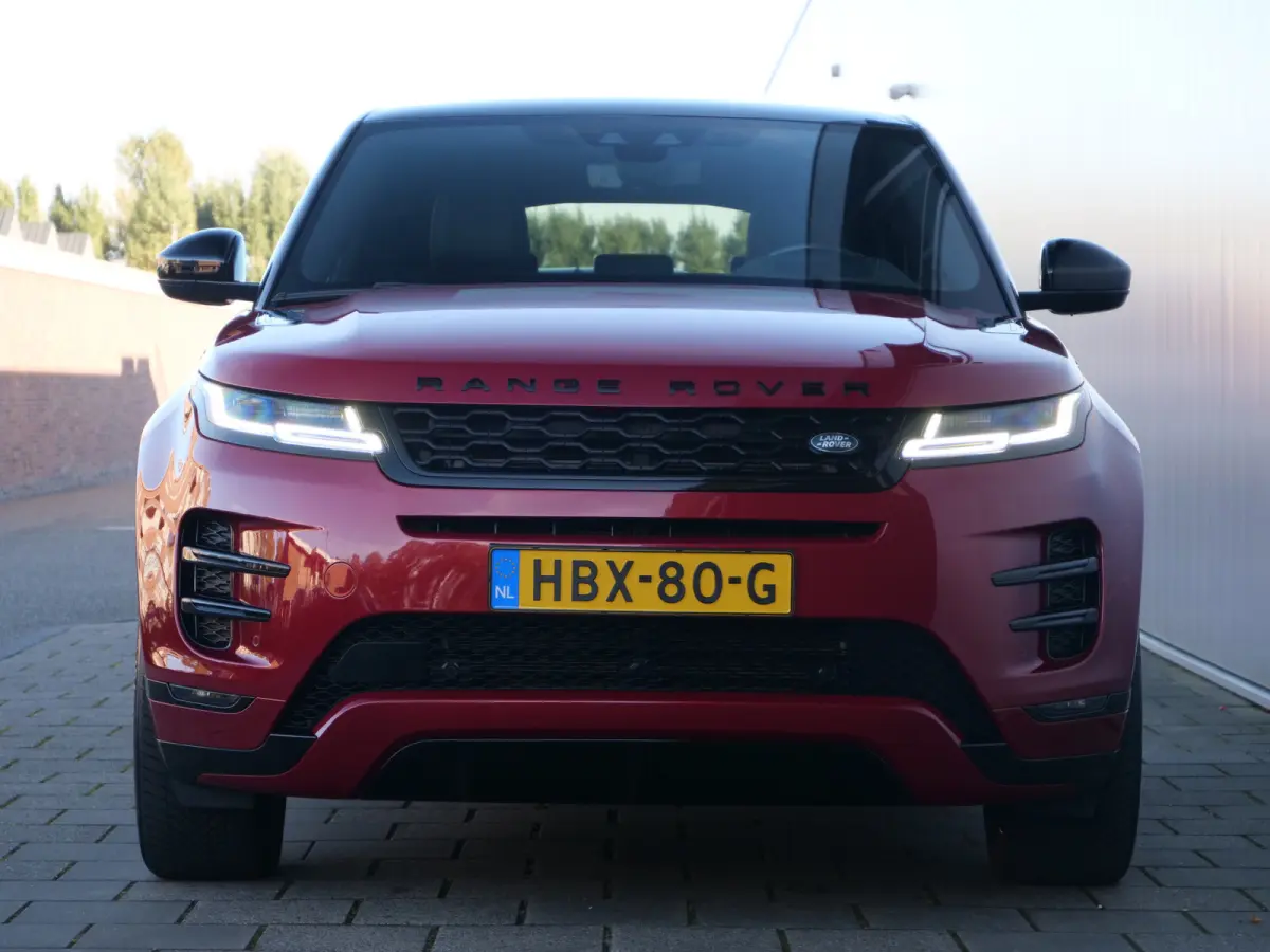 2.0 P200 AWD R-Dynamic HSE 200 Pk Automaat Navi / Leer / Pano-dak / Trekhaak / Apple Carplay / DAB / Winterpakket