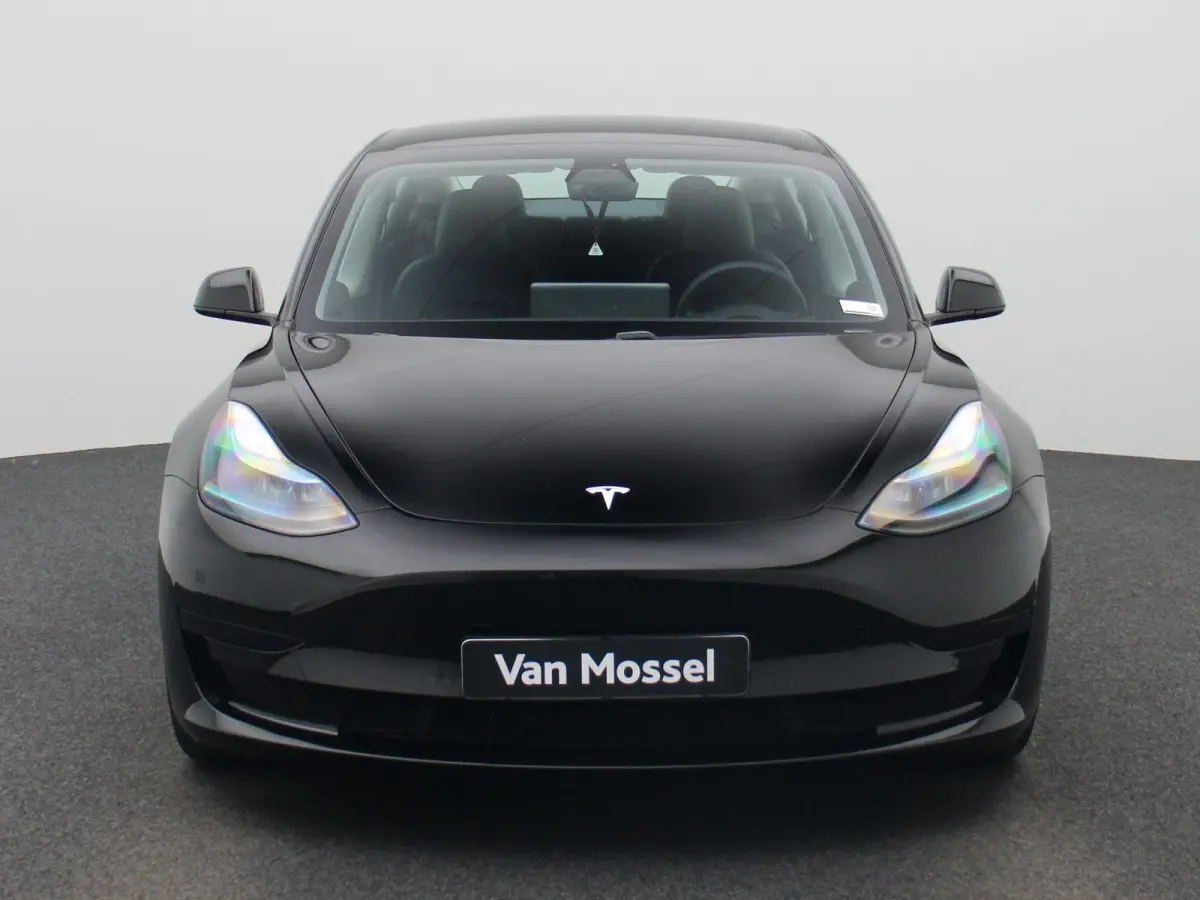Standard RWD Plus 60 kWh | 100% SOH | Automaat | Panorama dak | Stoel verwarming | Leder | Navigatie | Climate control | 360 Camera | Parkeer sensoren | LED | Elec. achterklep | Lage km stan