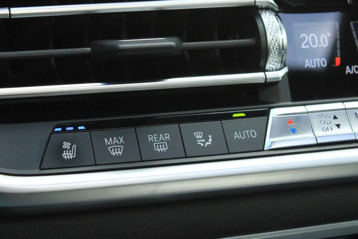 xDrive45e M-Sport Achteras|B&W|Skylounge|Massage|Softclose