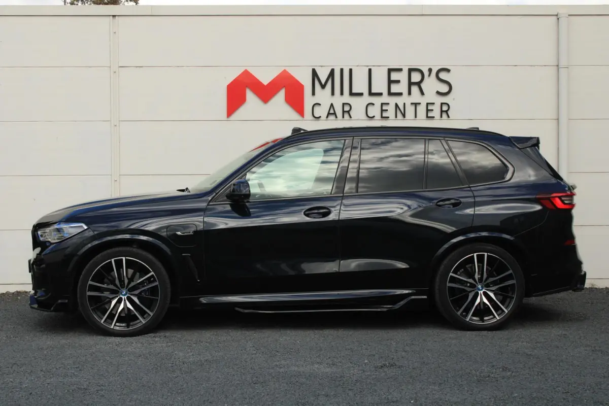 xDrive45e M-Sport Achteras|B&W|Skylounge|Massage|Softclose