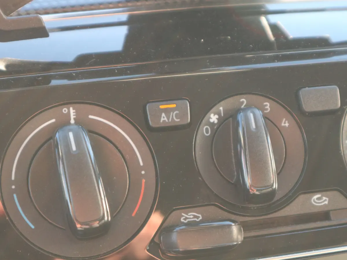 Up! 1.0 BMT move up! AIRCO DAB 5-DRS APK 02-2027 NL AUTO