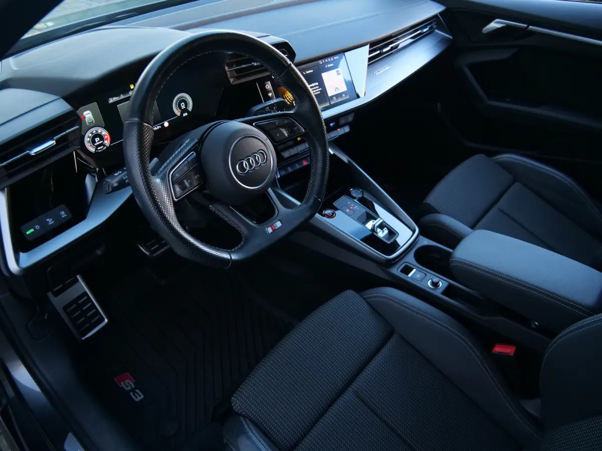 2.0 TFSI S3 quattro Edition One 310 Pk Automaat Nav/ DAB / Apple Carplay / Camera / Trekhaak
