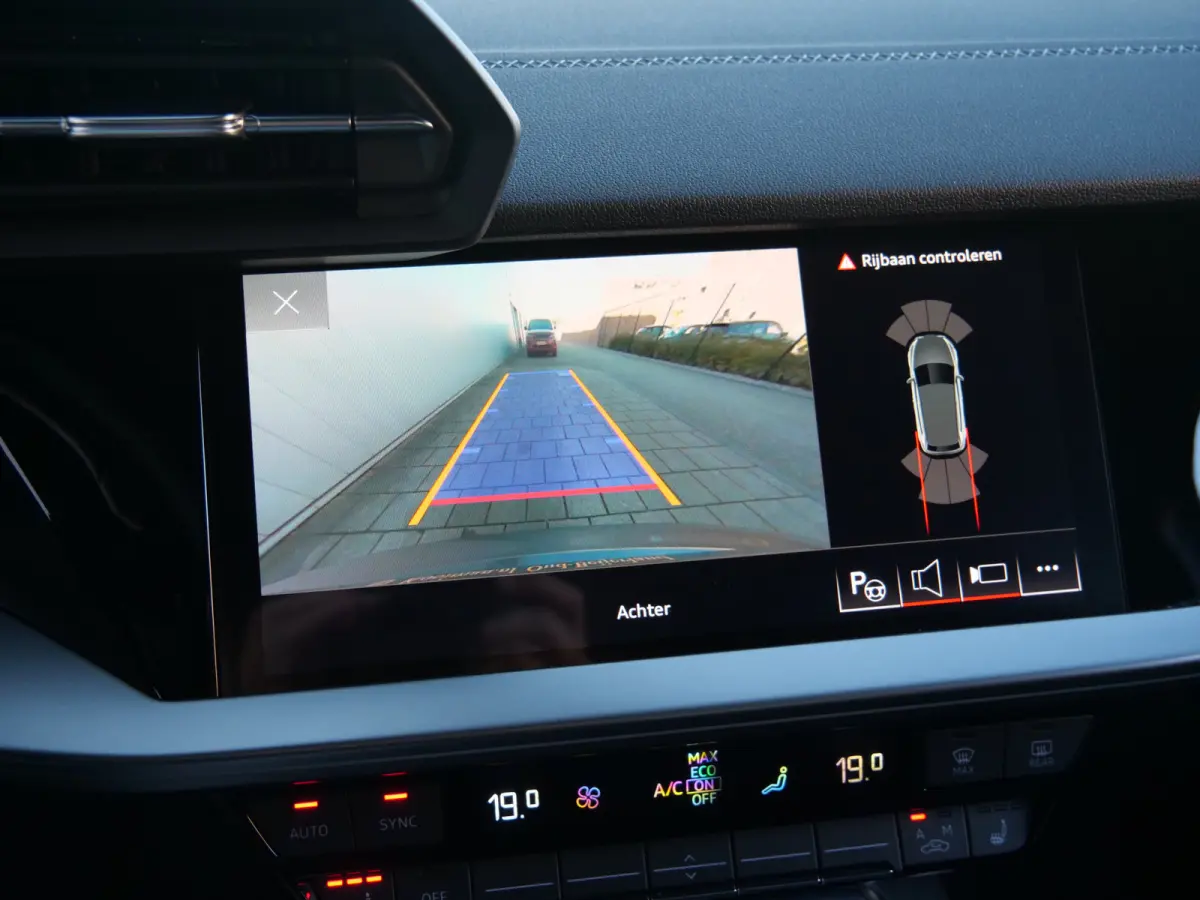 2.0 TFSI S3 quattro Edition One 310 Pk Automaat Nav/ DAB / Apple Carplay / Camera / Trekhaak