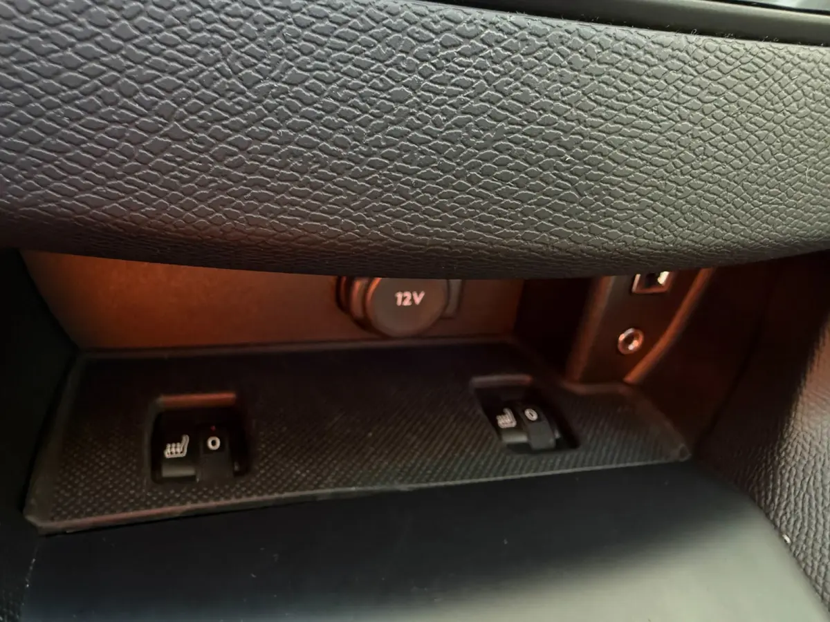 1.2 PureTech Allure Pano Carplay alcantara