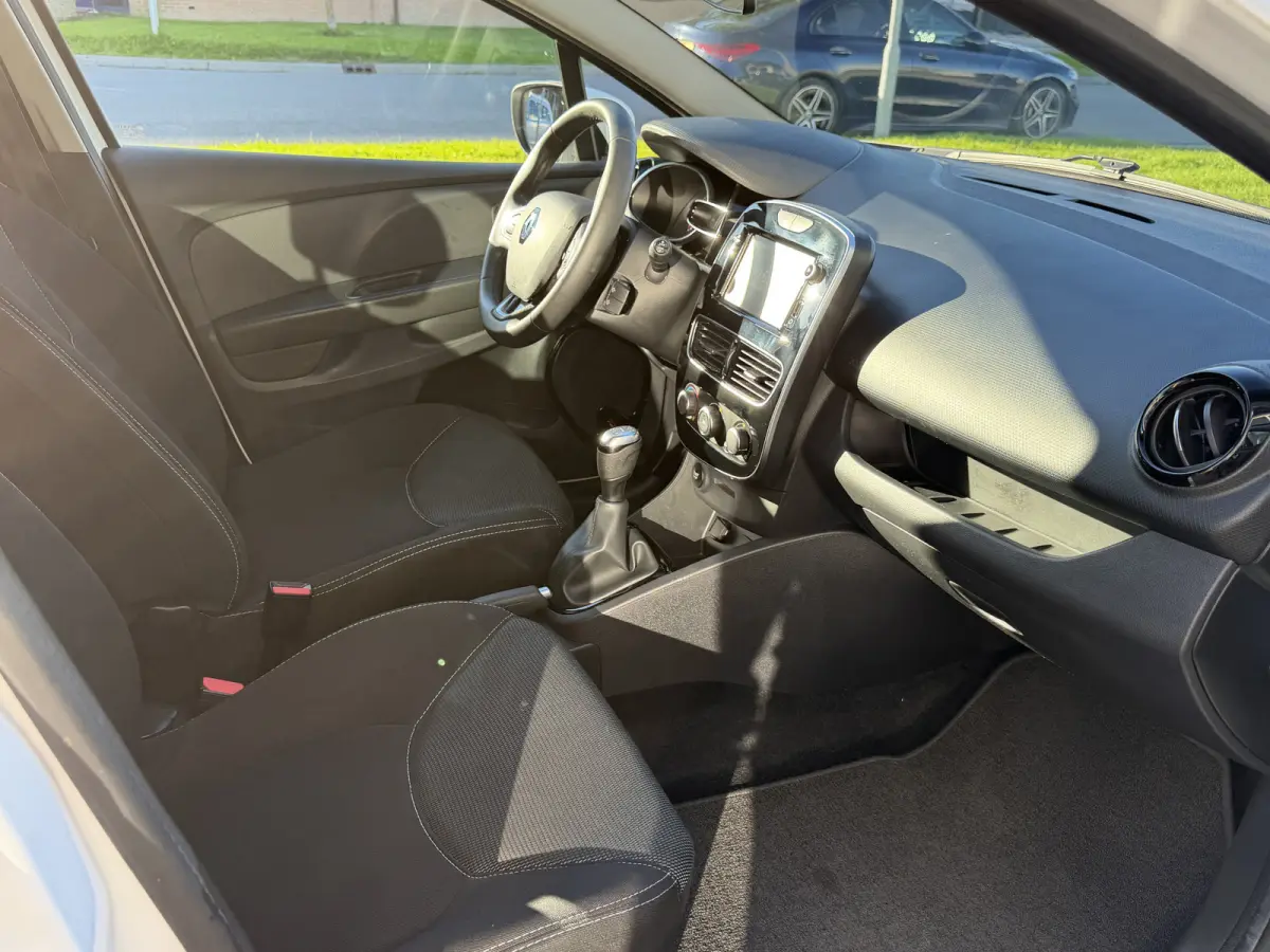 0.9 TCe Zen Apple Carplay