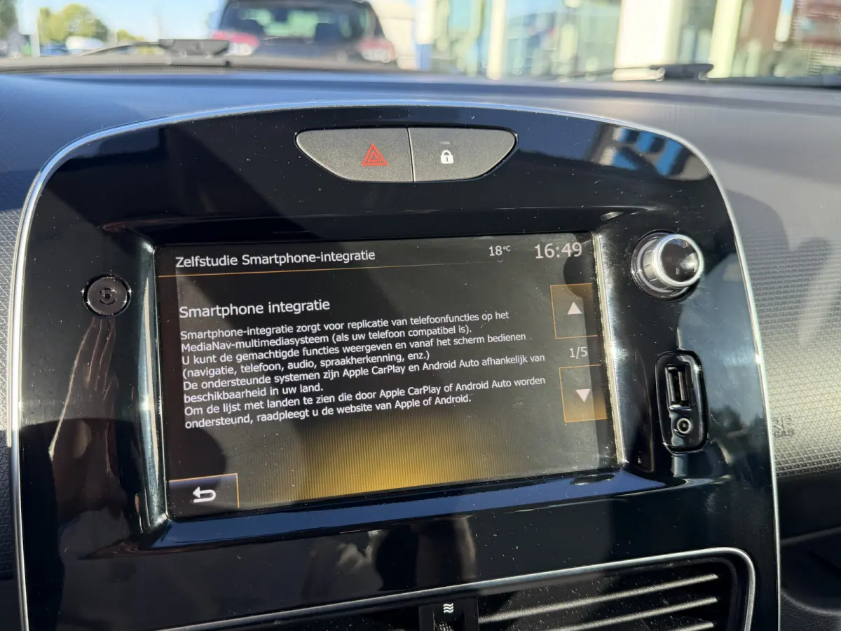 0.9 TCe Zen Apple Carplay