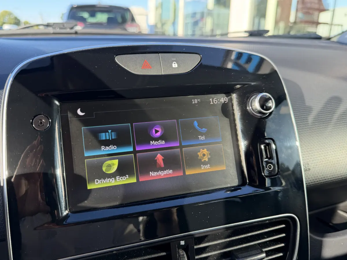 0.9 TCe Zen Apple Carplay