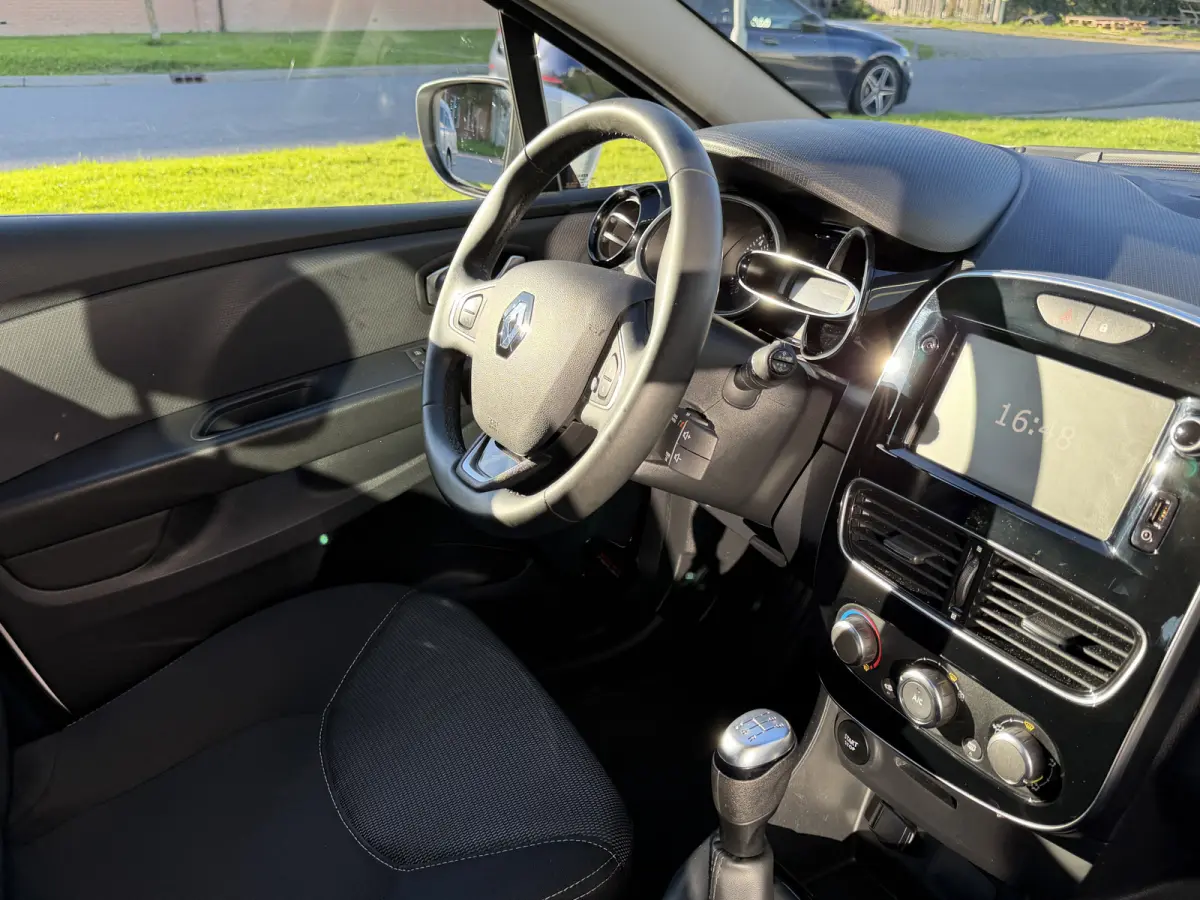 0.9 TCe Zen Apple Carplay
