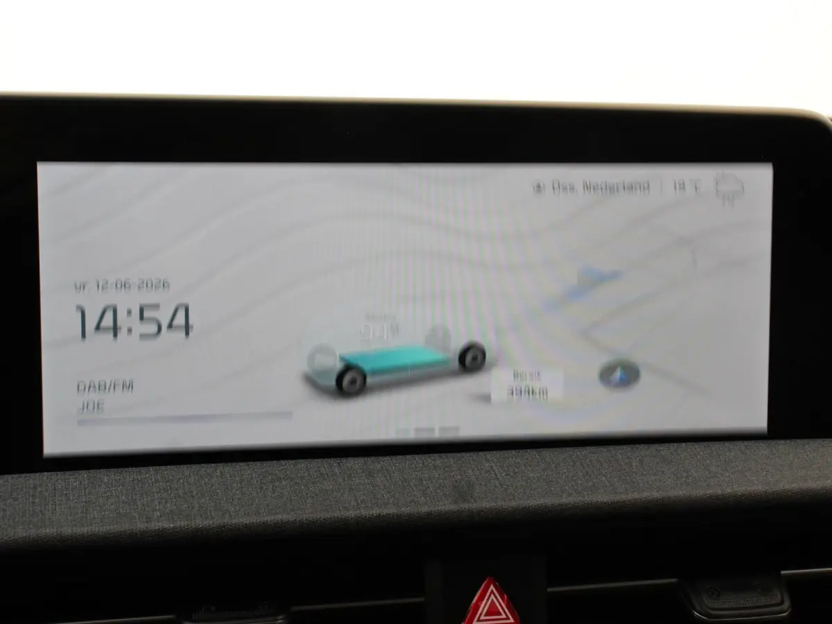 Light Edition Automaat 58 kWh Navigatie Apple Carplay Android Auto Camera Parkeersensoren achter Cruise Control Climate Control Lichtmetalen Velgen