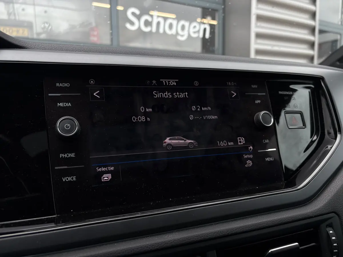1.0 TSI 95 pk R-Line Business | Panoramadak | Achteruitrijcamera | Apple carplay |