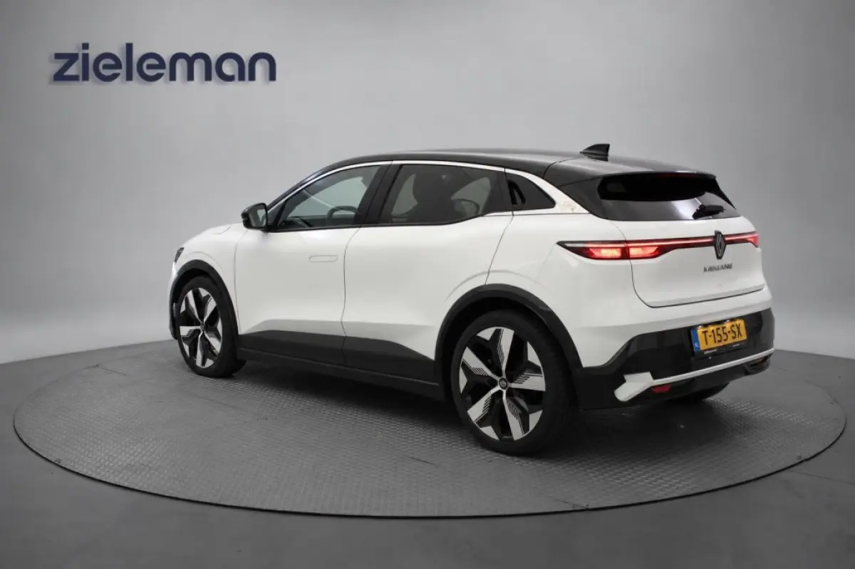 EV60 Optimum Charge Techno - Carplay, Camera, Adapt. Cruise, Stoelverw. SOH 92,32%