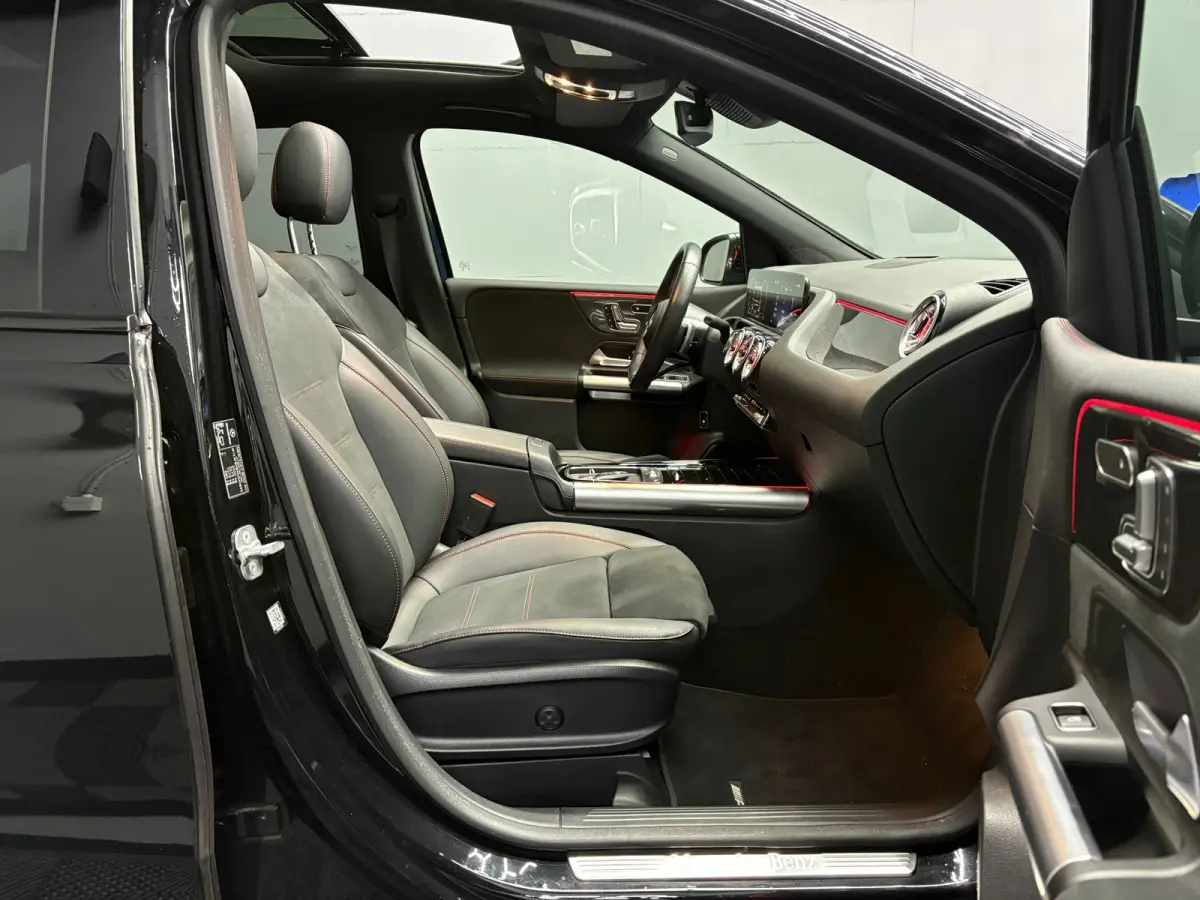 200 AMG PANO