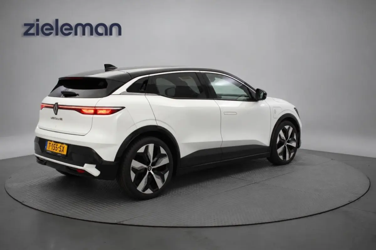 EV60 Optimum Charge Techno - Carplay, Camera, Adapt. Cruise, Stoelverw. SOH 92,32%