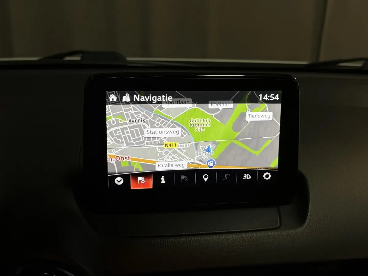 2.0 SkyActiv-G 120 SkyLease+ 16"/Trekhaak/Camera/Navigatie/Climate/Cruise/PDC