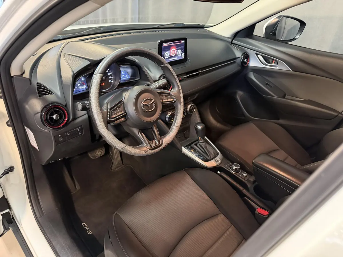 2.0 SkyActiv-G 120 SkyLease+ 16"/Trekhaak/Camera/Navigatie/Climate/Cruise/PDC