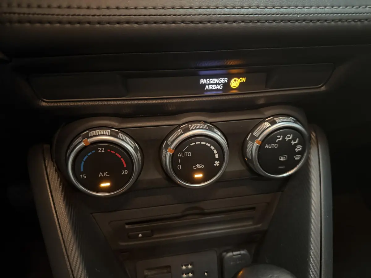2.0 SkyActiv-G 120 SkyLease+ 16"/Trekhaak/Camera/Navigatie/Climate/Cruise/PDC