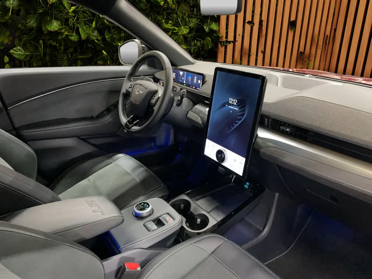 GT Extended AWD 91 kWh 360 Camera | Adaptieve cruise | Carplay | Stoel- stuurverw. | Alcantara sportstoelen | B&O |