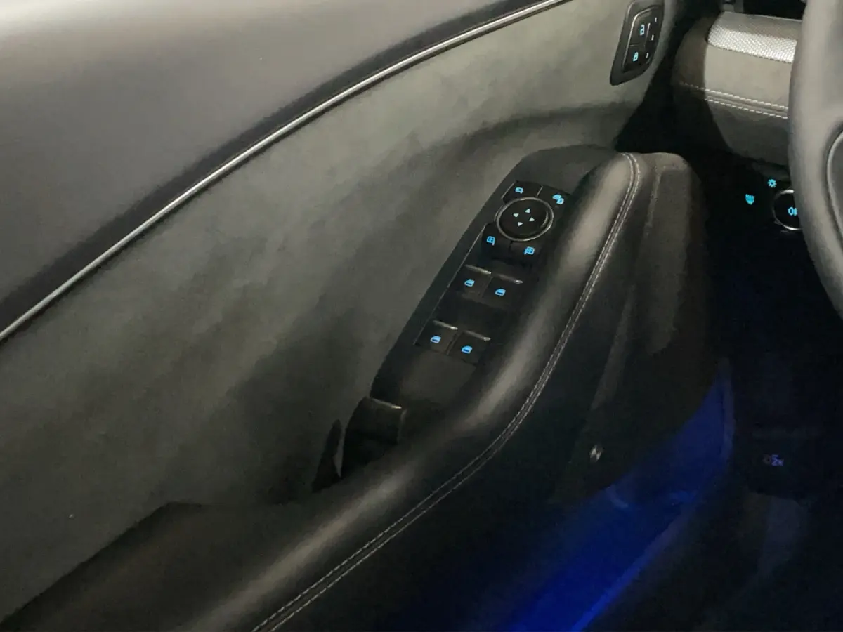 GT Extended AWD 91 kWh 360 Camera | Adaptieve cruise | Carplay | Stoel- stuurverw. | Alcantara sportstoelen | B&O |