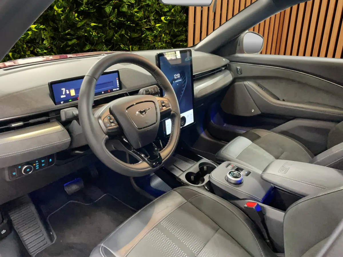 GT Extended AWD 91 kWh 360 Camera | Adaptieve cruise | Carplay | Stoel- stuurverw. | Alcantara sportstoelen | B&O |
