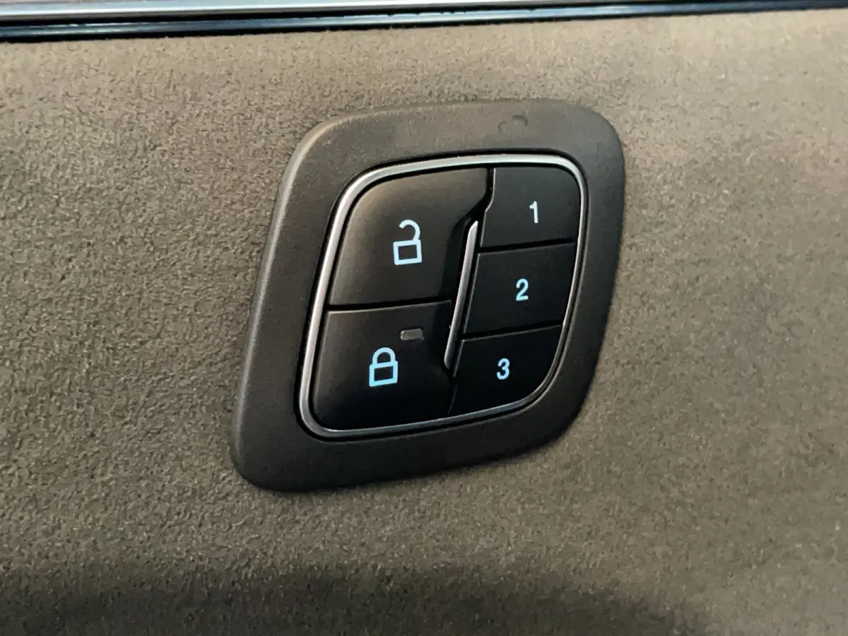 GT Extended AWD 91 kWh 360 Camera | Adaptieve cruise | Carplay | Stoel- stuurverw. | Alcantara sportstoelen | B&O |