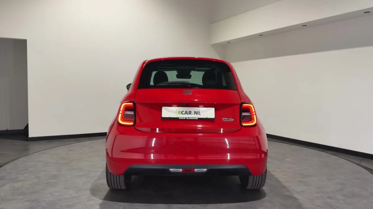 La Prima 42 kWh | Luxe Leder | ACC | Keyless | Panoramadak