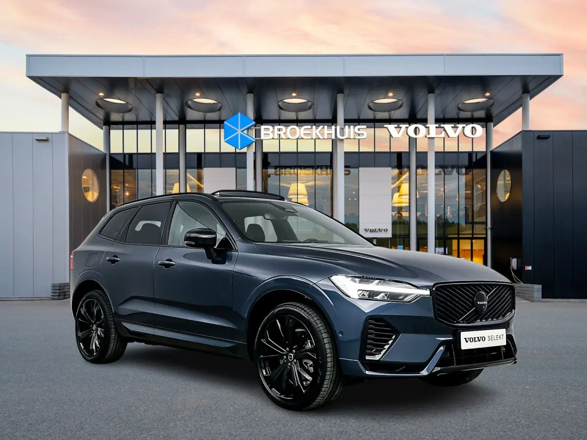 T6 Recharge Plus Black Edition | 21" | Luchtvering | Panoramadak | 360 Camera | Head-Up | Harman Kardon | Elektr. verst. Stoelen | Adaptieve Cruise | BLIS