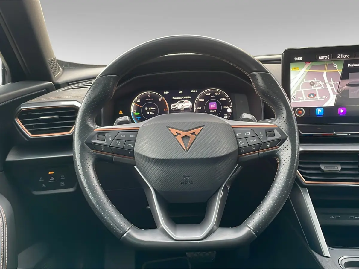 1.4 TSI e-Hybrid Essential | Panoramadak | Apple Carplay | Cruise Control | Stuurverwarming |