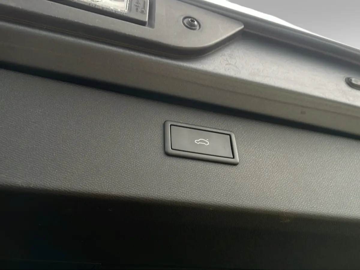 1.4 TSI e-Hybrid Essential | Panoramadak | Apple Carplay | Cruise Control | Stuurverwarming |