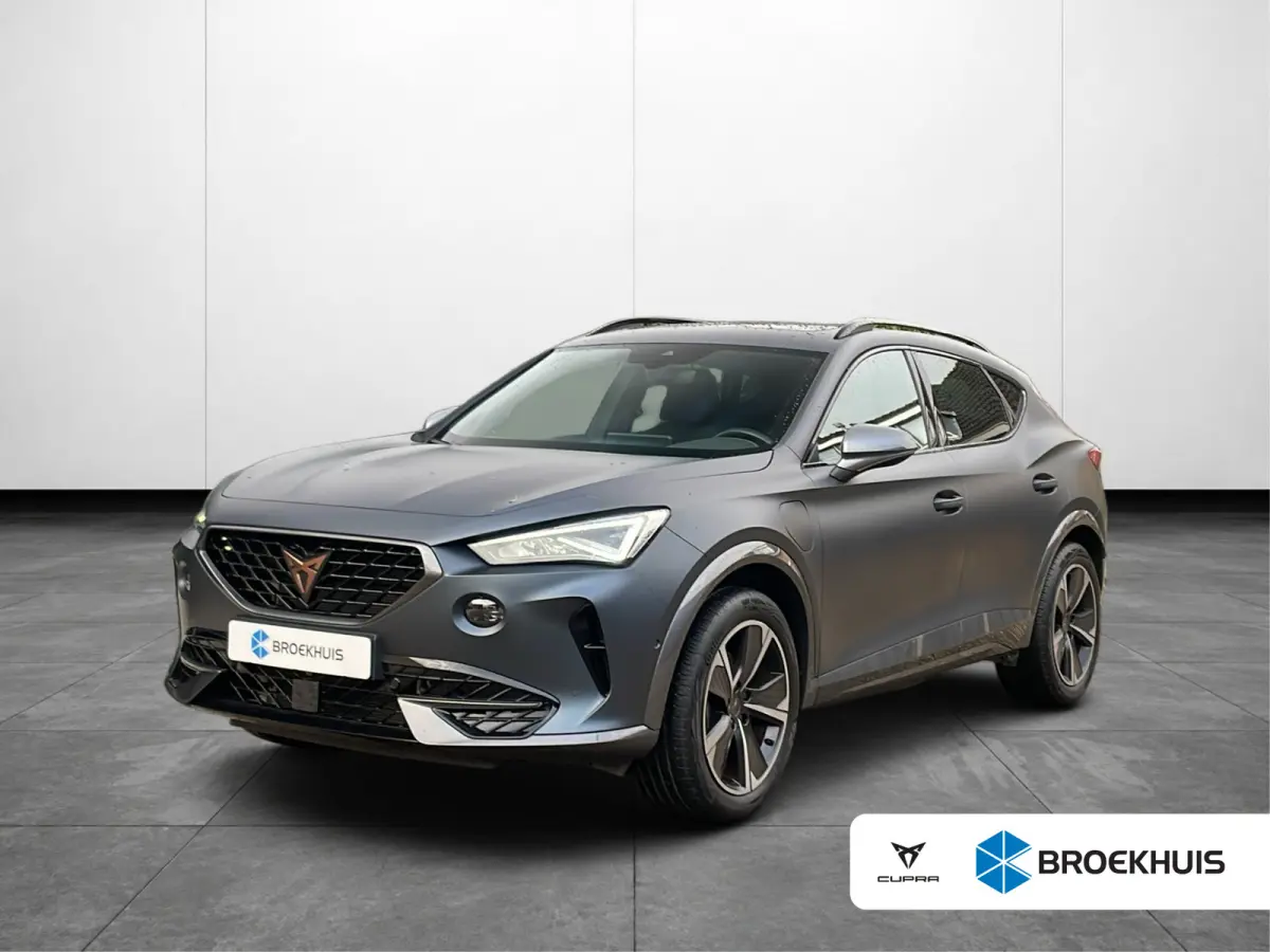 1.4 TSI e-Hybrid Essential | Panoramadak | Apple Carplay | Cruise Control | Stuurverwarming |