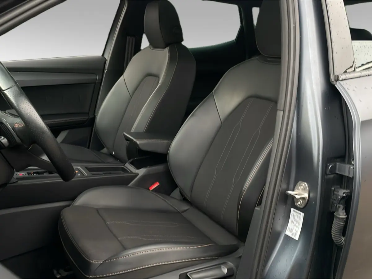 1.4 TSI e-Hybrid Essential | Panoramadak | Apple Carplay | Cruise Control | Stuurverwarming |