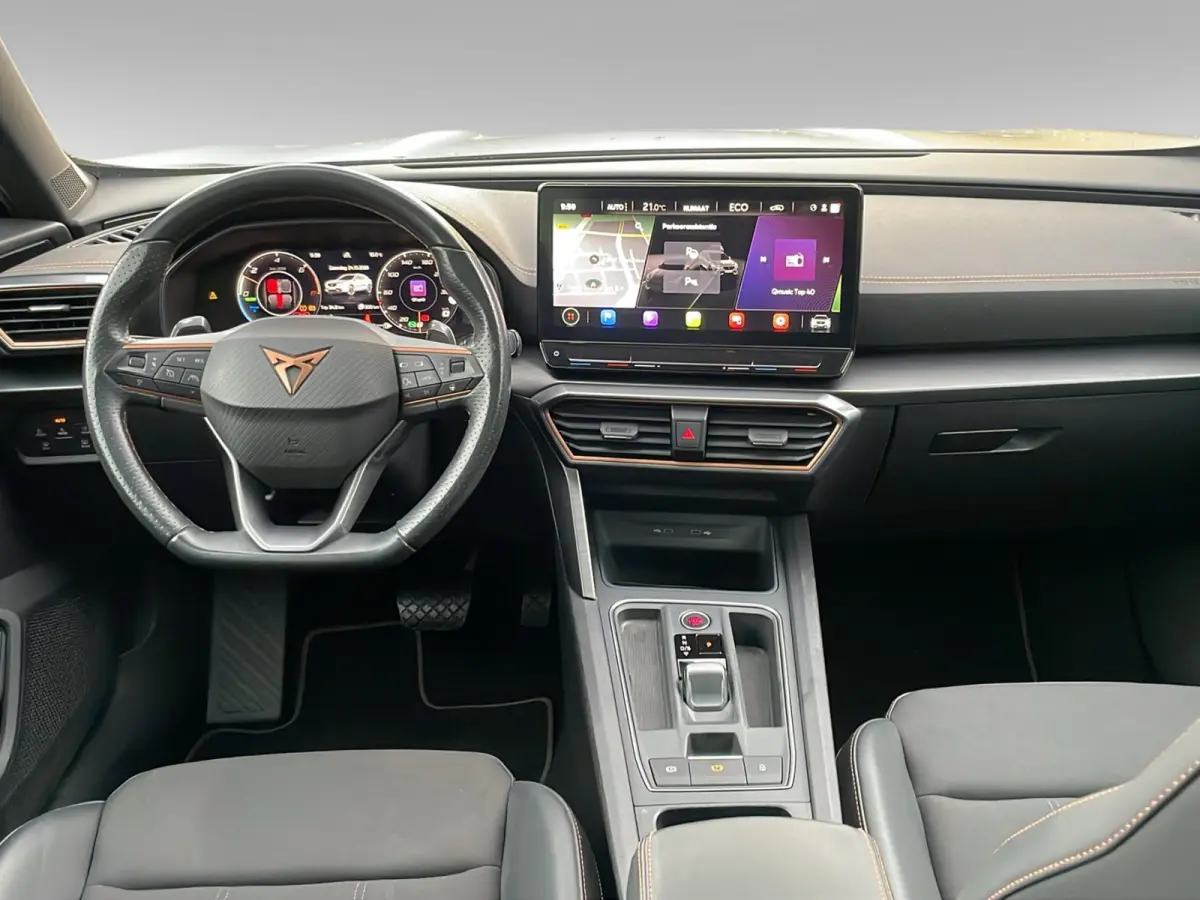 1.4 TSI e-Hybrid Essential | Panoramadak | Apple Carplay | Cruise Control | Stuurverwarming |