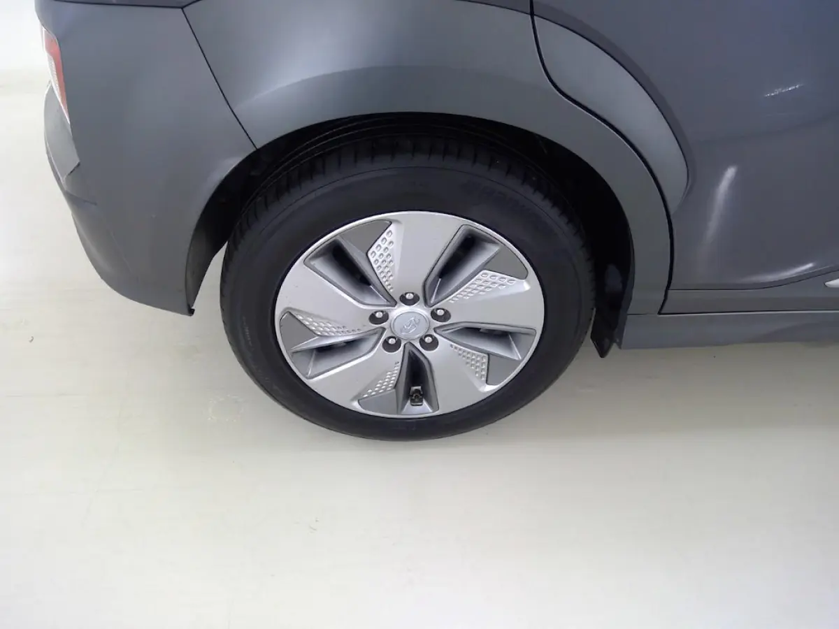 EV Limited 64 kWh FASE 3 SOH 100 % ||STOELVRM+VERKOELING|||LANEASSIST|ADAPT.CRUISE|ELEK.STOEL|KEYLESSGO|LEER