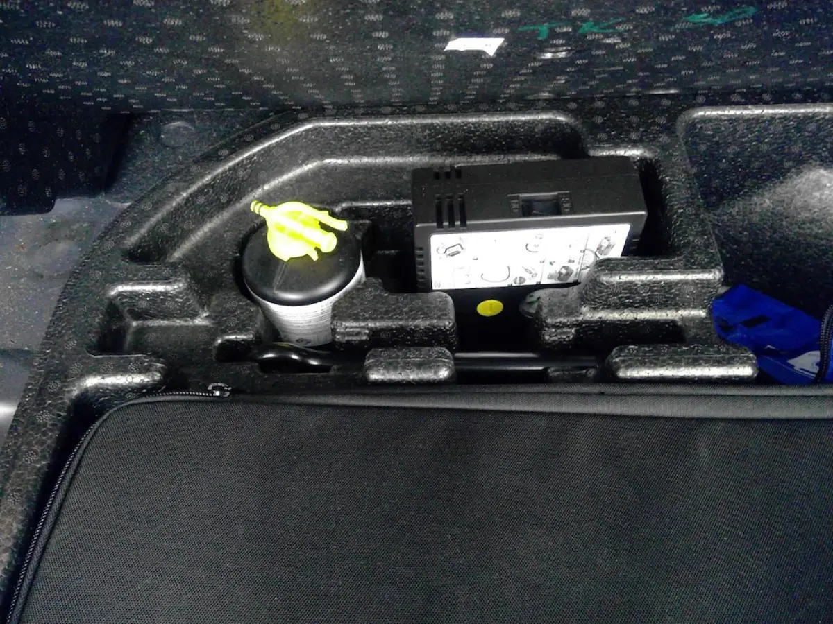EV Limited 64 kWh FASE 3 SOH 100 % ||STOELVRM+VERKOELING|||LANEASSIST|ADAPT.CRUISE|ELEK.STOEL|KEYLESSGO|LEER