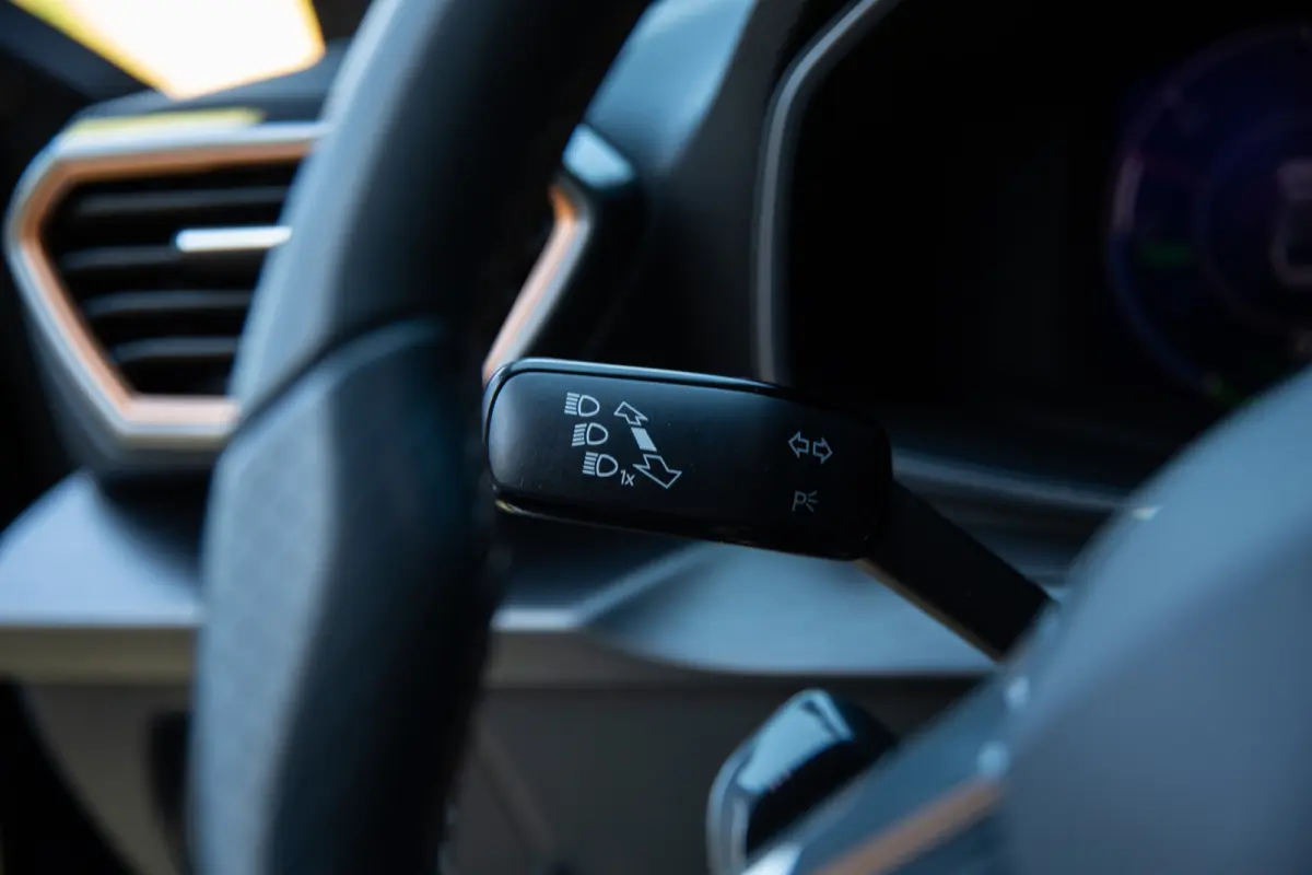1.4 e-Hybrid Business , Carplay, Adaptive cruise, Stuurverwarming, Achteruitrijcamera,