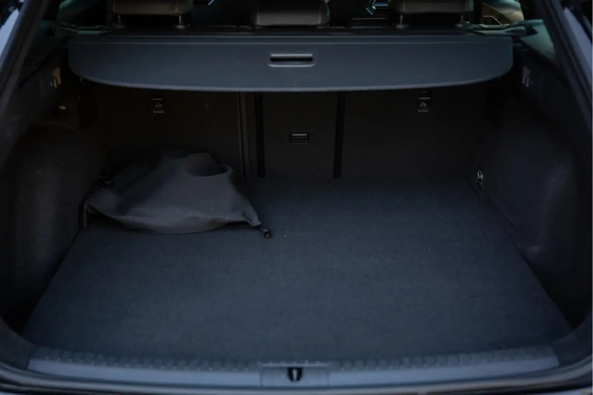 1.4 e-Hybrid Business , Carplay, Adaptive cruise, Stuurverwarming, Achteruitrijcamera,