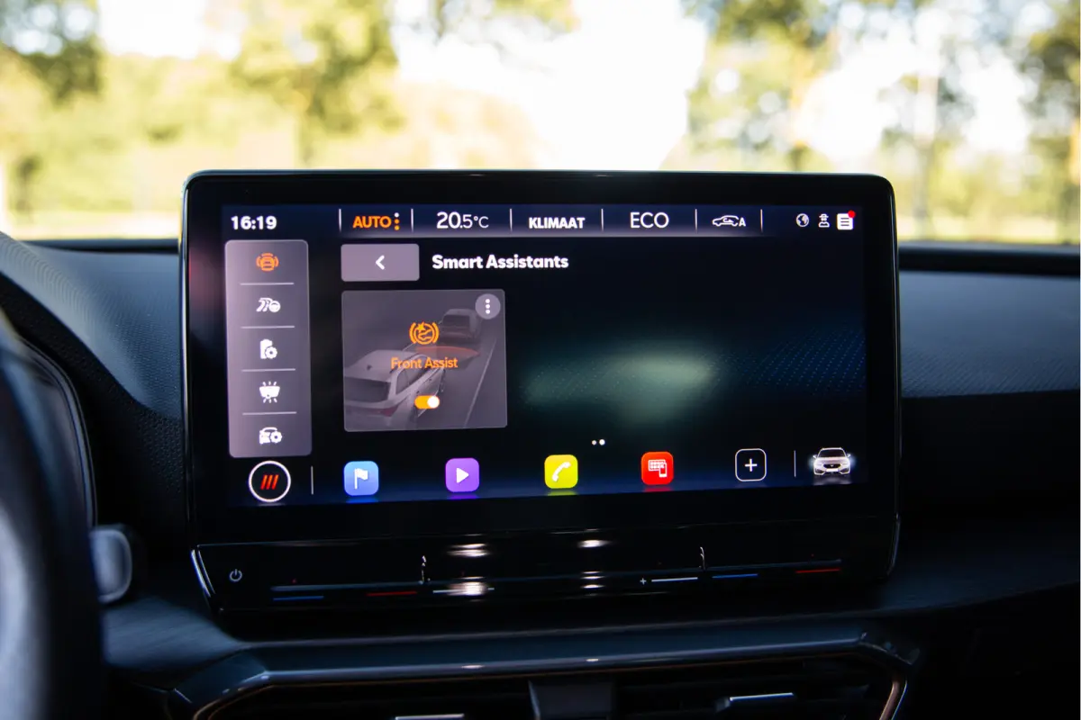 1.4 e-Hybrid Business , Carplay, Adaptive cruise, Stuurverwarming, Achteruitrijcamera,