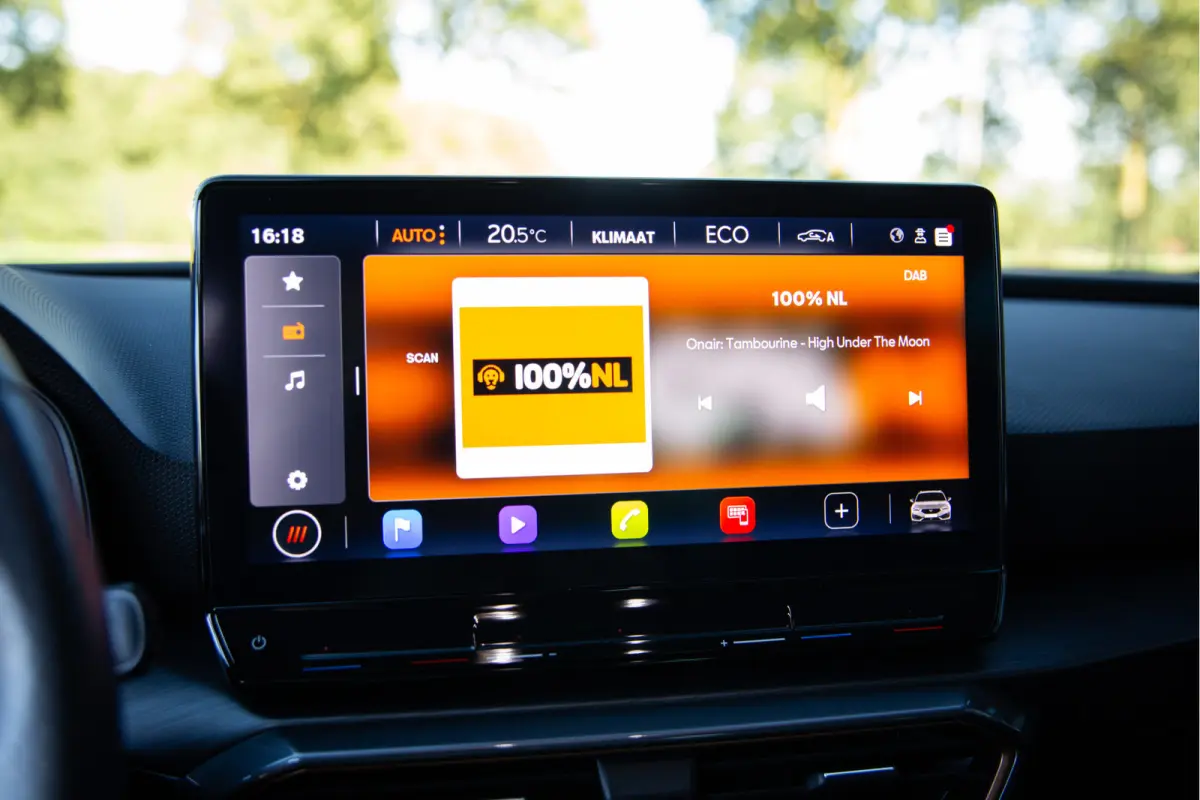 1.4 e-Hybrid Business , Carplay, Adaptive cruise, Stuurverwarming, Achteruitrijcamera,