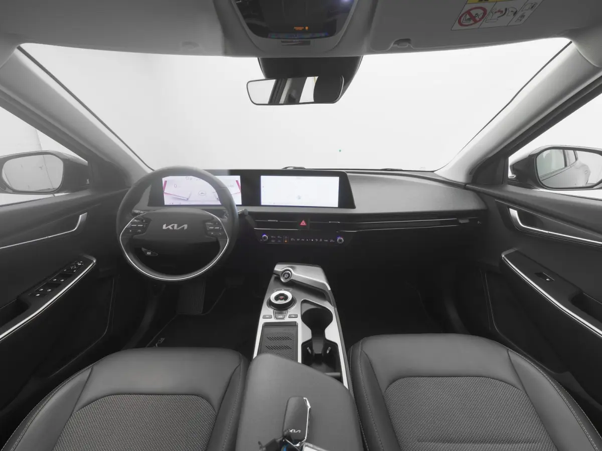Air 77 kWh | ADAPTIVE | CAMERA | KEYLESS