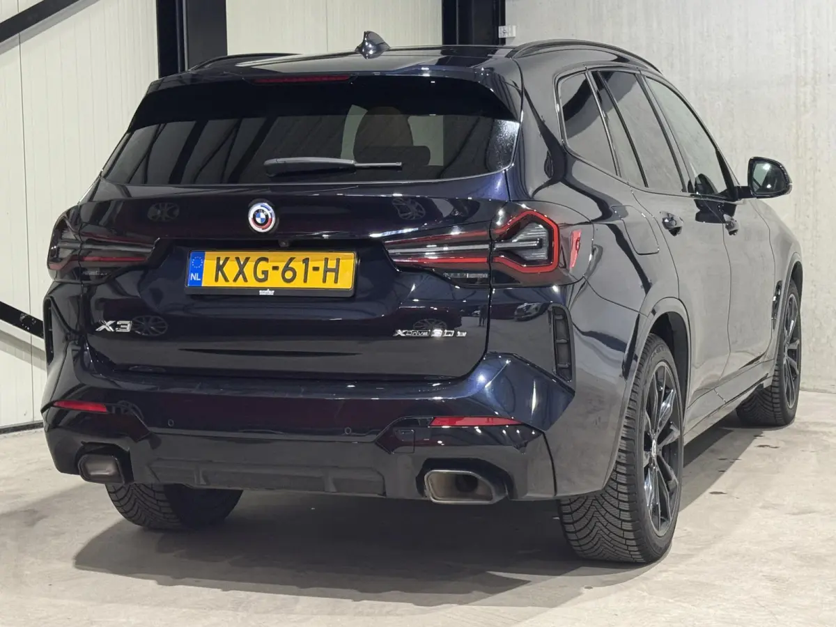 xDrive30e M-pakket | panorama | navi | led | leder |