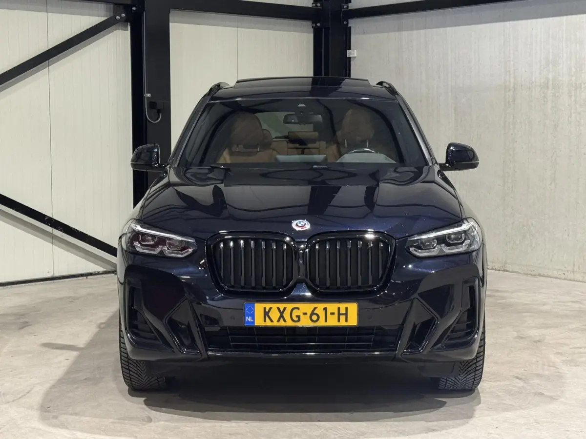 xDrive30e M-pakket | panorama | navi | led | leder |