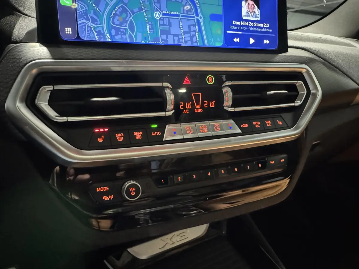 xDrive30e M-pakket | panorama | navi | led | leder |