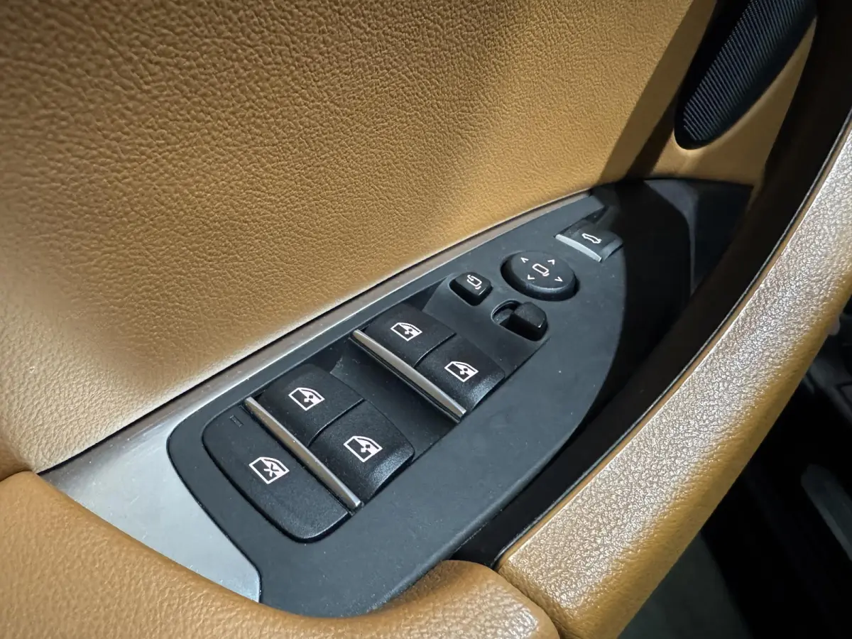 xDrive30e M-pakket | panorama | navi | led | leder |