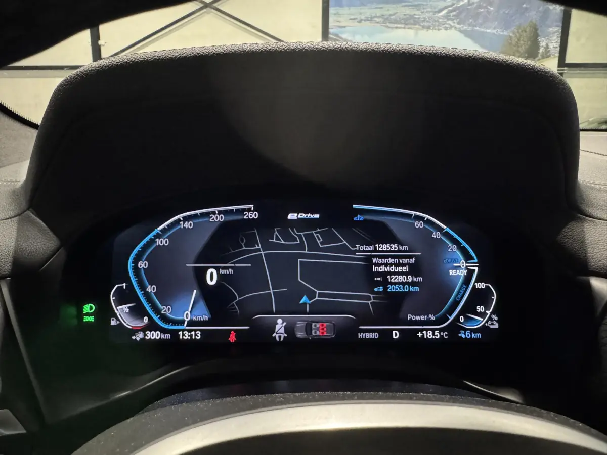 xDrive30e M-pakket | panorama | navi | led | leder |