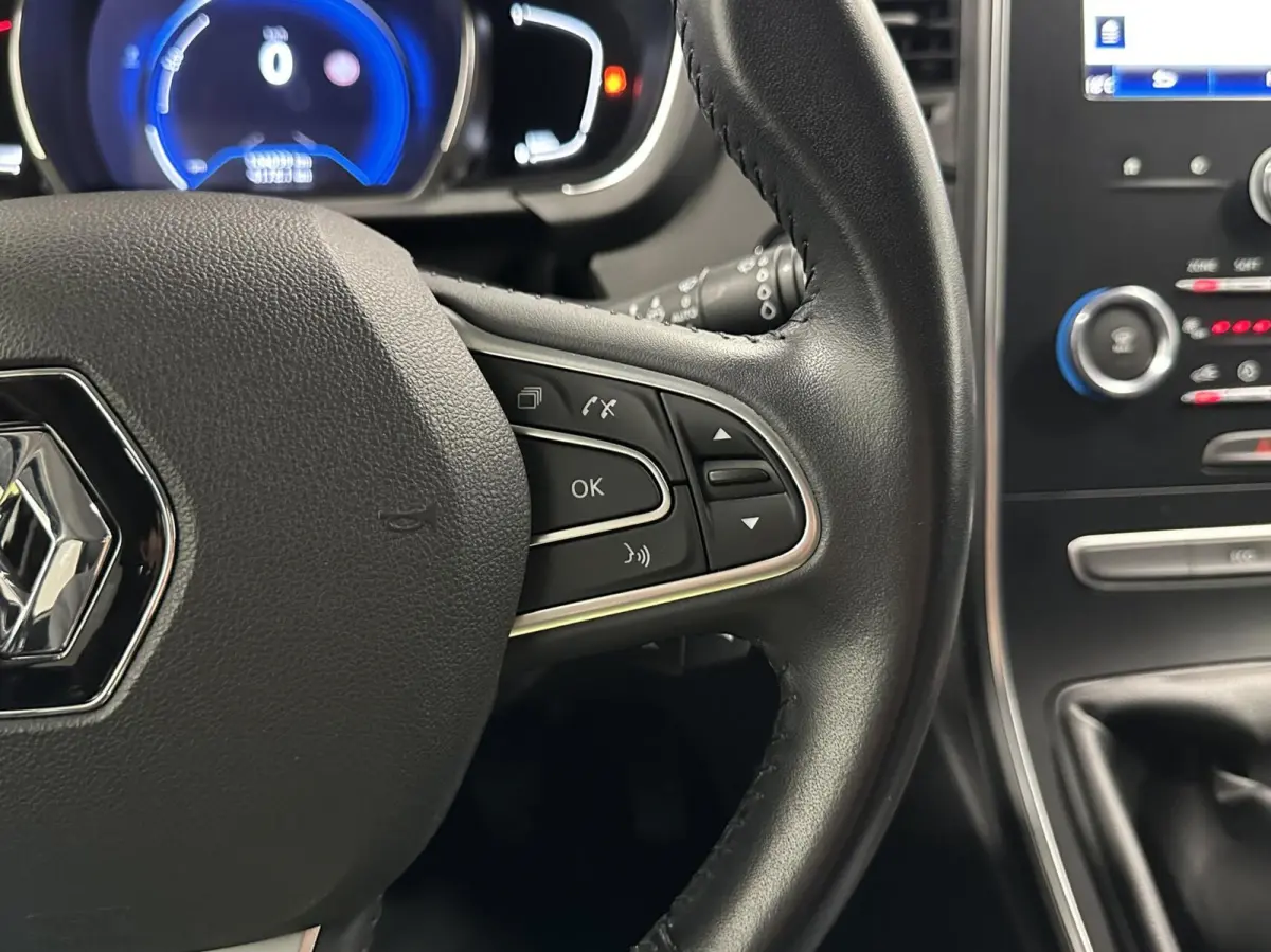 1.3 TCe Zen CARPLAY CRUISE 104.000 KM LM