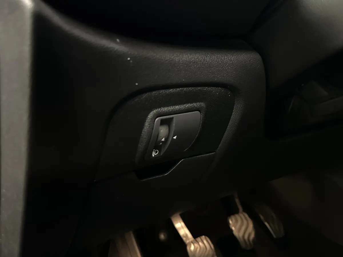 1.3 TCe Zen CARPLAY CRUISE 104.000 KM LM