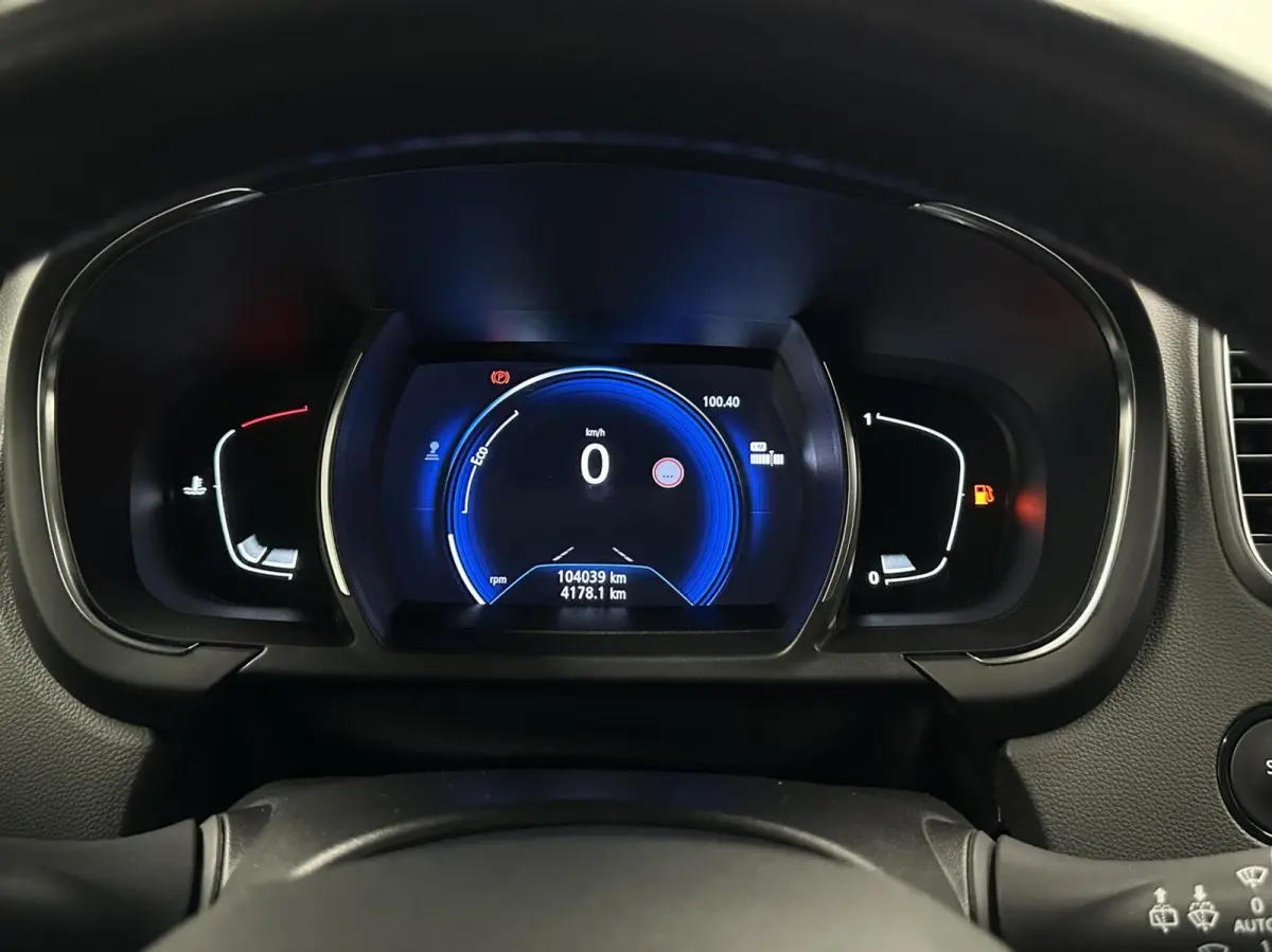 1.3 TCe Zen CARPLAY CRUISE 104.000 KM LM