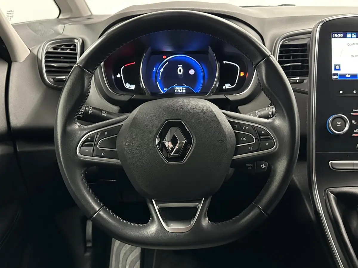 1.3 TCe Zen CARPLAY CRUISE 104.000 KM LM