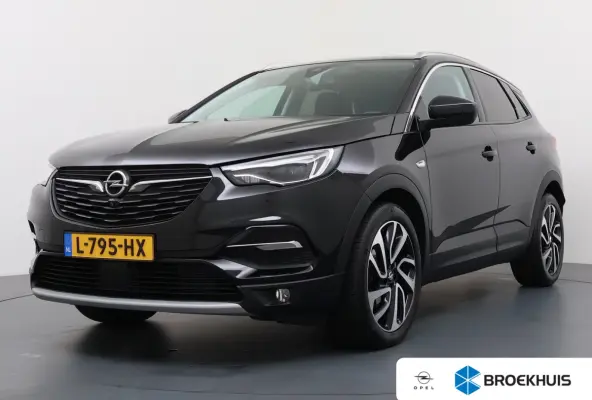 1.6 Turbo Ultimate / LEDER / Trekhaak / Navigatie / 360 Camera / Stuur -en stoelverwarmd / Stoelverkoeling / Elektr. Achterklep / Keyless / Parkeersensoren / 18'' LMV