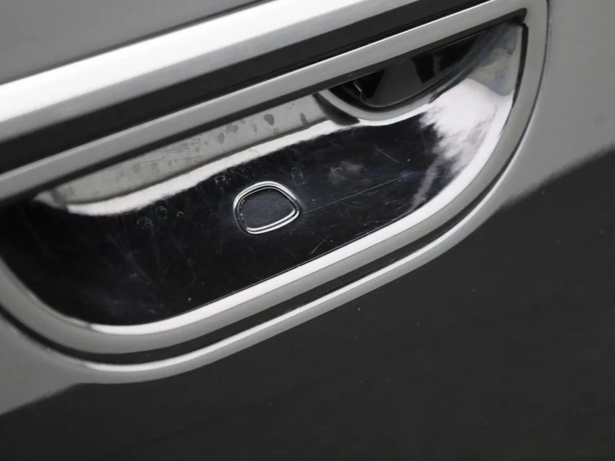 500e 42 kWh La Prima | LED Koplampen | Camera | Keyless | Navigatie |