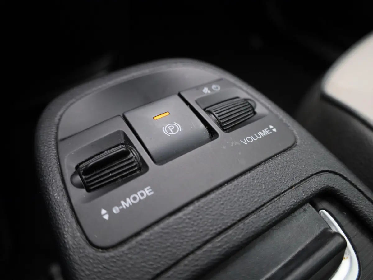 500e 42 kWh La Prima | LED Koplampen | Camera | Keyless | Navigatie |